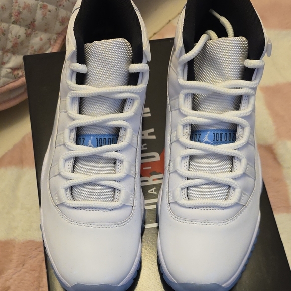 Nike Air Jordan 11 Retro Legend Blue White Black  Men's SIZE 8.5 Men - Picture 2 of 6